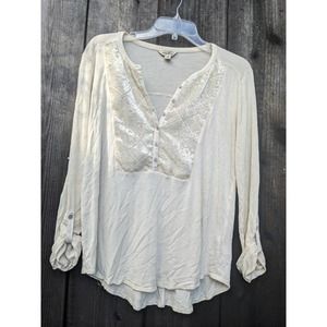 Lucky Brand Tunic with Velvet detailing and 3/4 button S.M